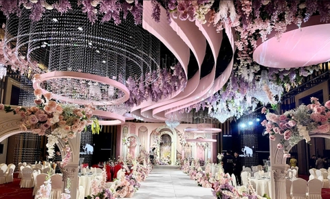 TIỆC TRỌN GÓI TẠI TƯ GIA SANG TRỌNG – RẠP SỰ KIỆN CAO CẤP CÓ MÁY LẠNH NHƯ NHÀ HÀNG