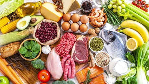 CHẾ ĐỘ ĂN UỐNG CHO NGƯỜI BỊ ĐAU XƯƠNG KHỚP