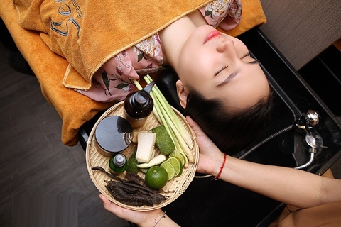 8 BƯỚC DÙNG DẦU GỘI THẢO DƯỢC 8D ĐÚNG CÁCH
