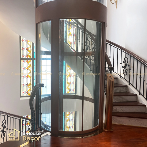 TRANG TRÍ THANG MÁY TINH TẾ VỚI ỐP INOX KHUNG THÉP THANG MÁY TRÒN