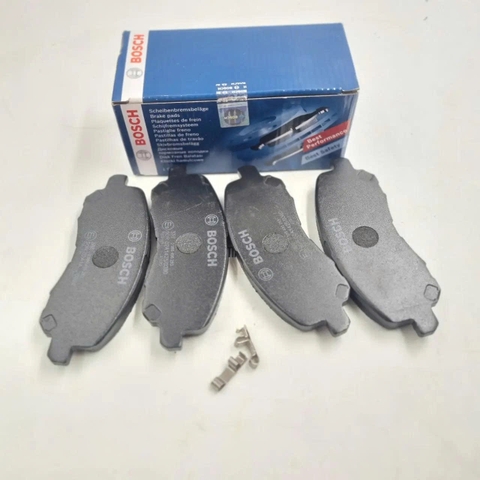 Má phanh trước MITSUBISHI Grandis (2004-2010); Outlander (2006+) chính hãng Bosch (0986495253)