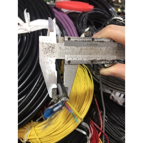 [1m] Dây điện tín hiệu 10cx26AWG ( 0.15mm2) có bọc kim chống nhiễu lõi đồng mạ nhiều màu phân biệt - Vỏ ngoài màu đen