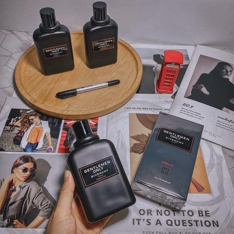 Nước hoa Givenchy Gentlemen Only Absolute