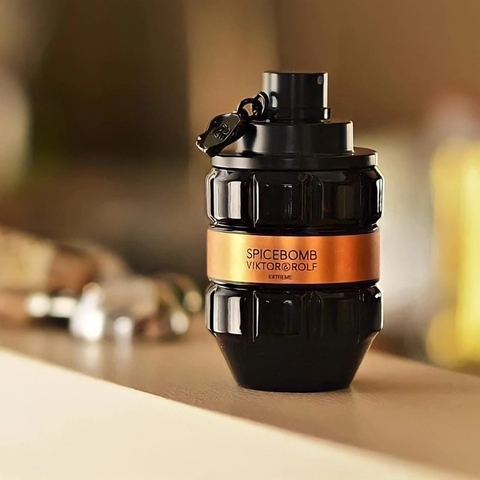 Nước Hoa Viktor & Rolf Spicebomb Extreme Pour Homme
