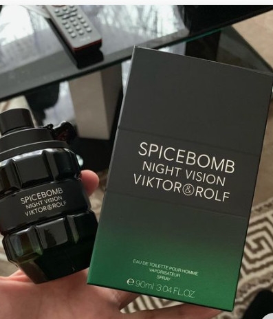 Nước Hoa Viktor & Rolf Spicebomb Night Vision Eau de Parfum