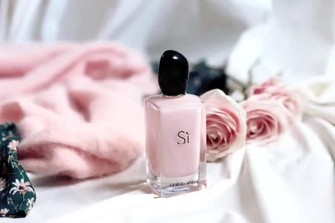 Nước Hoa Giorgio Armani Sì Fiori For Women