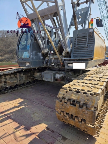 Xe cẩu bánh xích 70 tấn Sumitomo SC700 (1996) nhập khẩu từ Hàn Quốc