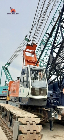 Xe cẩu bánh xích 90 tấn Hitachi CX900 (1999) nhập khẩu từ Nhật Bản - sẵn tại Việt Nam