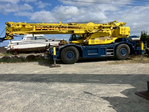 Xe cẩu bánh lốp 50 tấn Kobelco RK500 (2002) nhập khẩu từ Nhật Bản