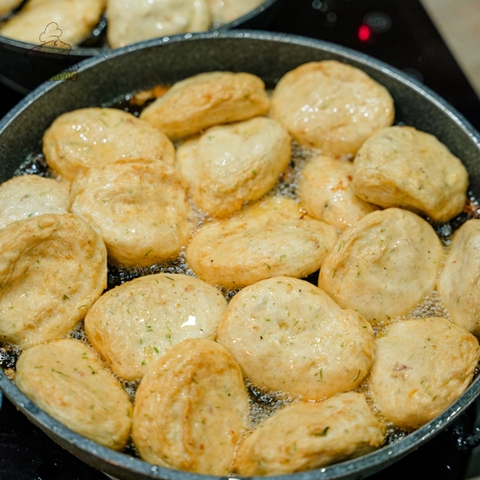 Chả các nhạc rán sơ (dạng miếng)