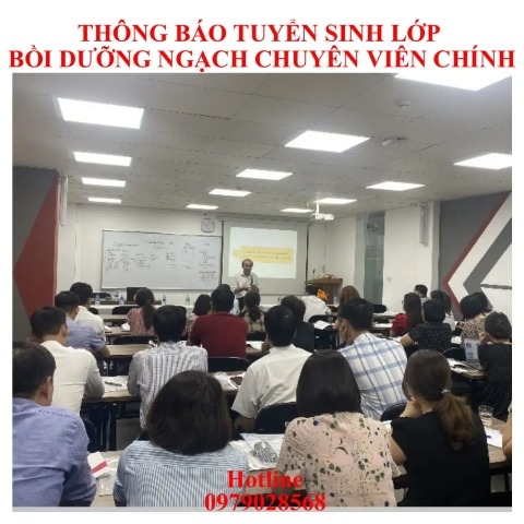 Lớp Ngạch chuyên viên chính