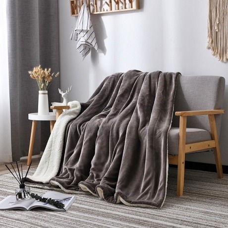 Chăn lông cừu 2 lớp màu ghi (2m x 2.3m)