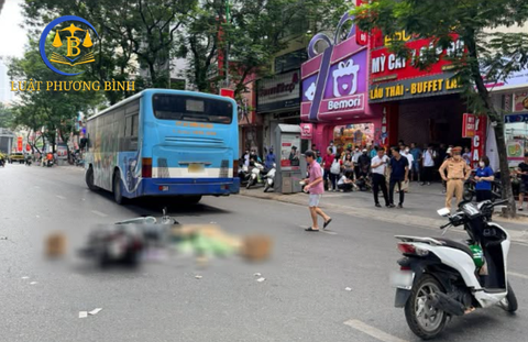 Xe buýt gây tai nạn chết người: Tài xế hay doanh nghiệp vận tải phải chịu trách nhiệm?