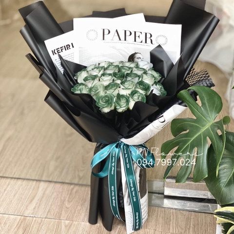 Hoa sáp bó 25 bông xịt sơn xanh lá