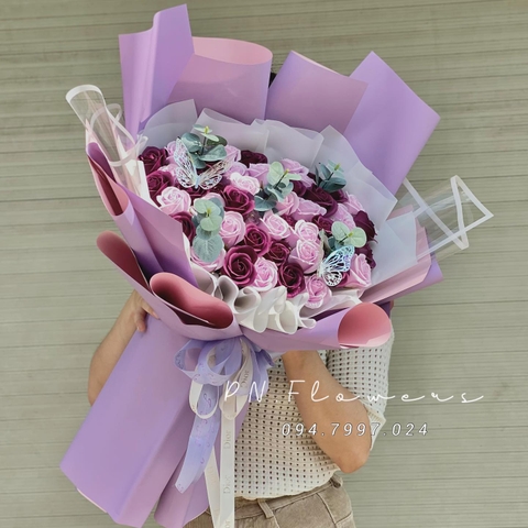 bó 50 bông mix bướm tone tím