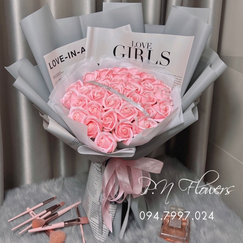 Bó Hoa Sáp 33 Bông Phấn Nhạt