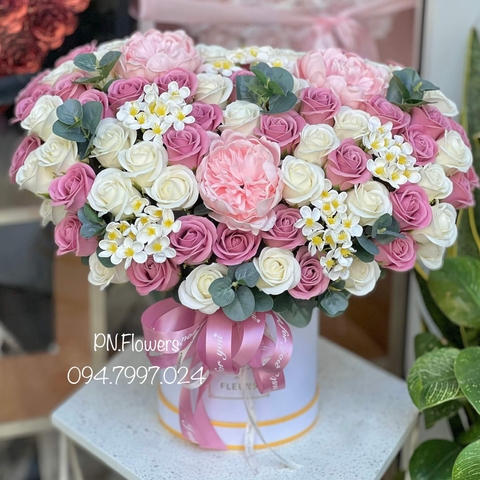 Hoa Sáp Chậu 80 Bông Tone Hồng Nude