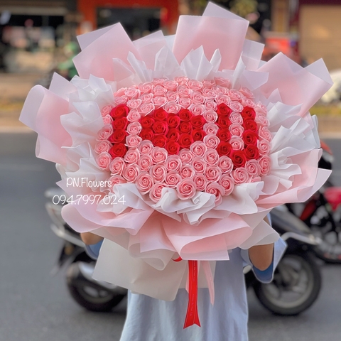 Hoa sáp 99 bông ILU hồng cam chữ đỏ