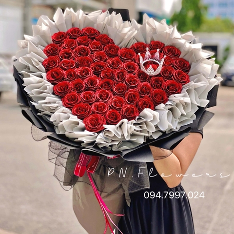 Hoa Sáp Kim Tuyến 55 Bông Trái Tim Đỏ