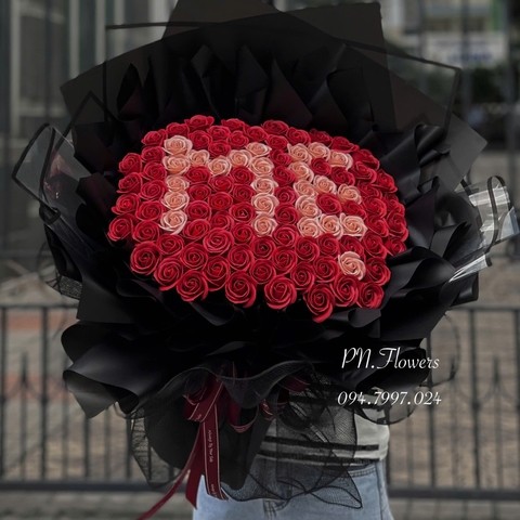 99 bông hoa sáp chữ Mẹ đỏ đô