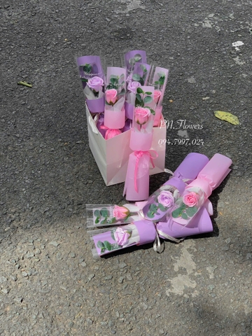 hoa sáp 1 bông hồng + tím