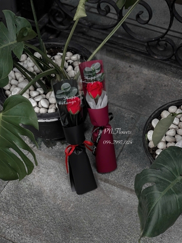 bó hoa sáp 1 bông đỏ