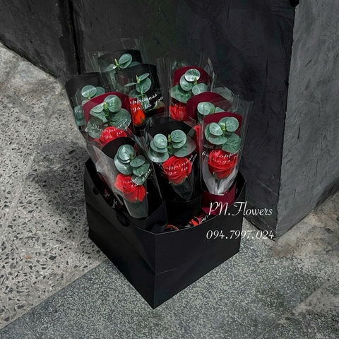 bó hoa sáp 1 bông đỏ