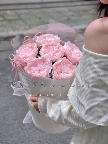 Bó Hoa Sáp Mẫu Đơn 6 Bông Phấn Nhạt