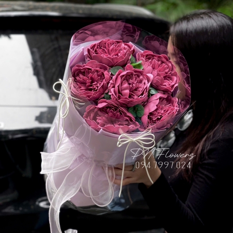 Bó Hoa Sáp Mẫu Đơn 6 Bông Tím Than