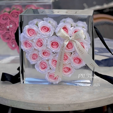 Hộp Tim Hoa Sáp Cao Cấp