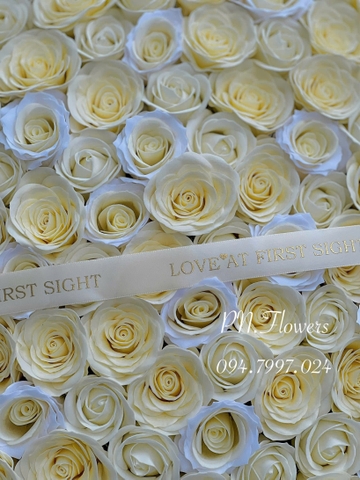 Bó Hoa Sáp Thơm 125 Bông Tone Kem Sang Trọng