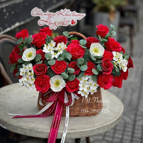 Giỏ hoa sáp mừng khai trương 33 bông tone đỏ