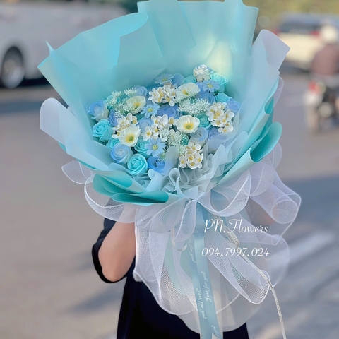 Bó Hoa Sáp Thơm Mix 48 Bông Tone Xanh Dương Nhạt