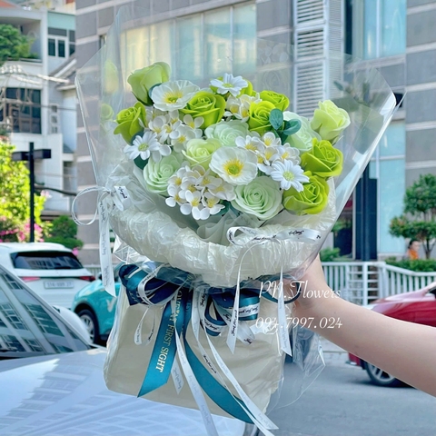 Bó Hoa Sáp 23 Bông Mix Tone Xanh Lá