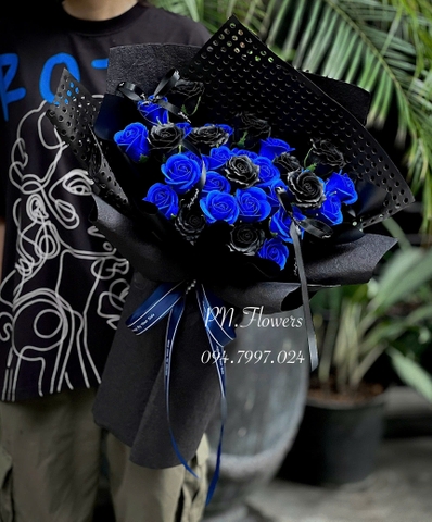 Bó Hoa Sáp Mix Tone Xanh Đen