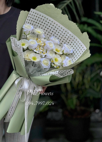 Bó Hoa Sáp 23 Bông Trắng Kem Mix