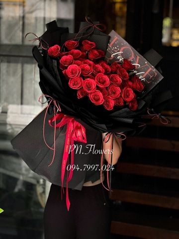 Bó Hoa Sáp Thơm 50 Bông Ecuador Tone Đỏ Đô
