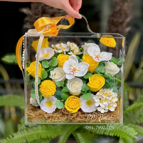 Vali Hoa Sáp Tone Vàng Trắng Size Nhỏ