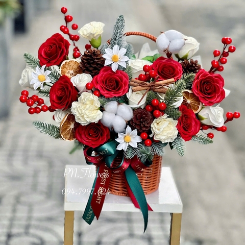 Giỏ Hoa Sáp Tone Noel Cao Cấp
