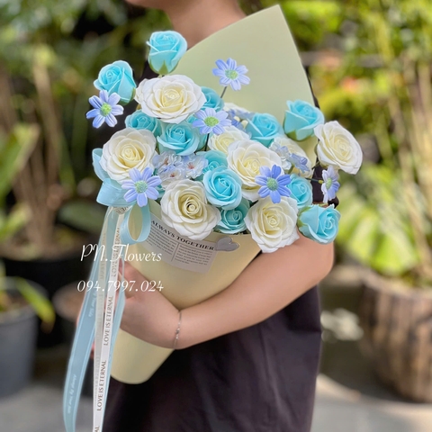 Bó Hoa Sáp Ốc Quế Tone Xanh Dương