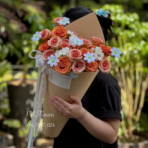 Bó Hoa Sáp Ốc Quế Tone Cam