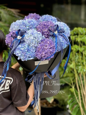 Bó Hoa Cẩm Tú Cầu Lụa 11 Bông Tone Xanh Dương