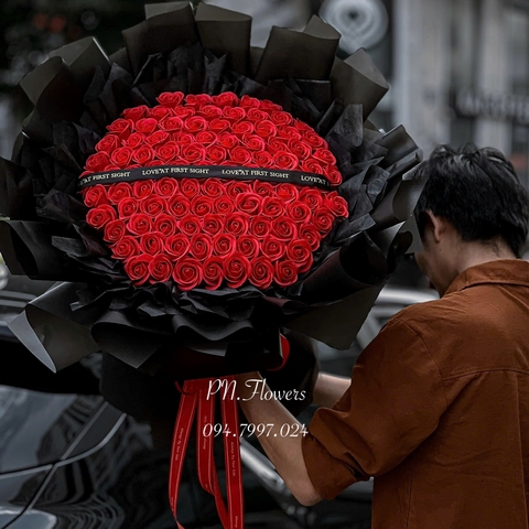 Hoa Sáp Thơm 99 Bông Đỏ Tròn Mix Giấy