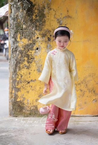 Áo dài lụa gấm kèm mấn xinh C25112702