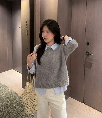 Chiếc áo len cổ sơ mi H26073142