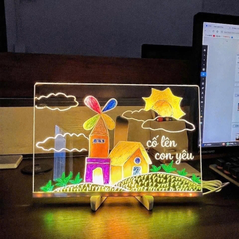 Bảng vẽ phát sáng C26032635