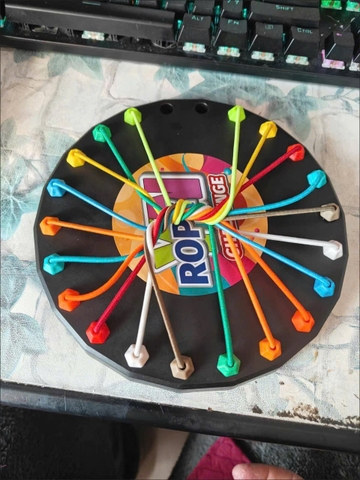 TRÒ CHƠI THÁO DÂY T25042105