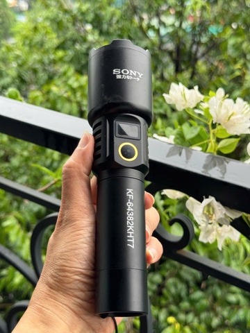 Đèn pin cầm tay SONY JAPAN TL26061452