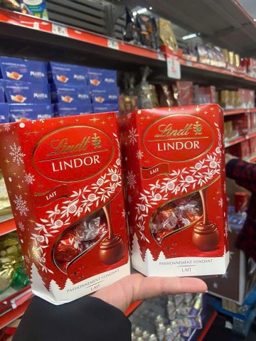 SOCOLAT LINDT LINDOR SỮA H26012801