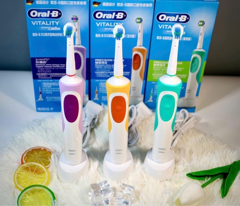 Bàn chải điện ORAL-B TL26090355